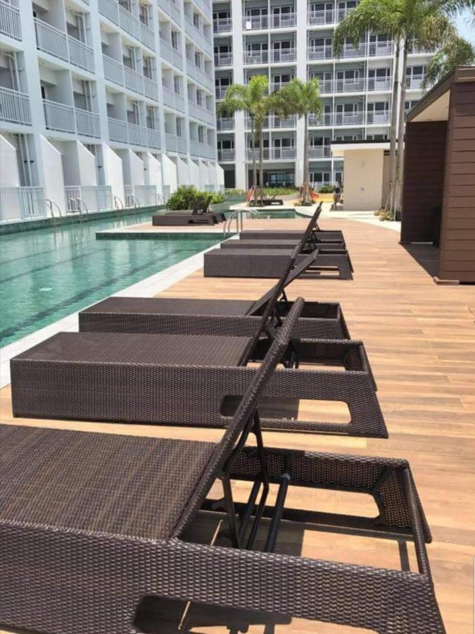 Breeze Residences By Cs Luxe Manila Exterior foto